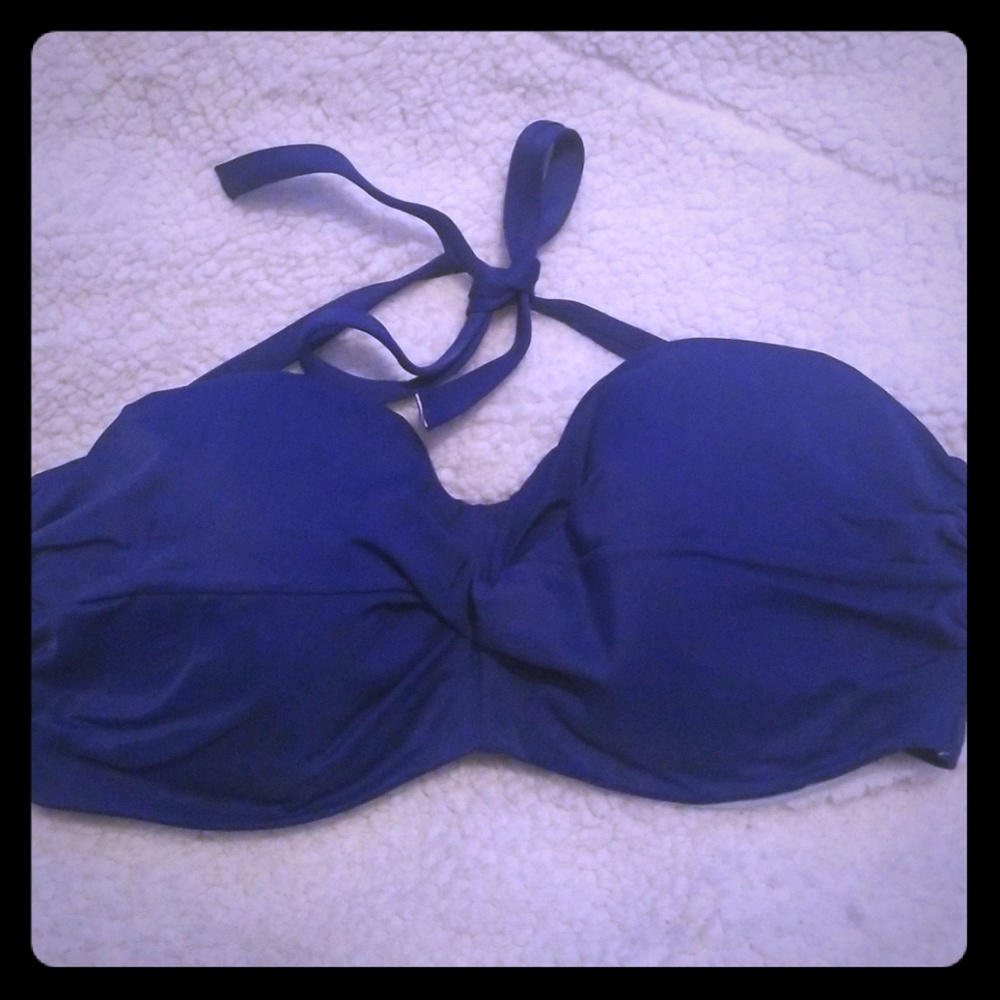 VICTORIAS SECRET MULTIWAY SWIM TOP 36DD